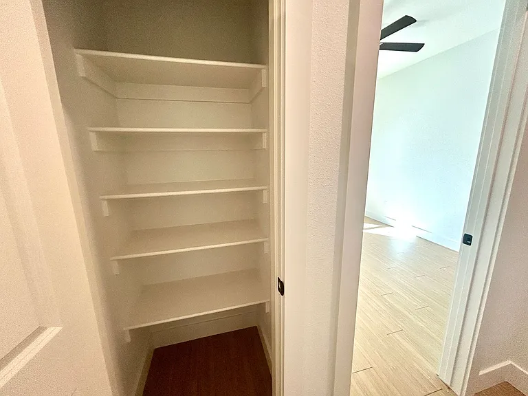 1820 Riverview Drive — Photo 22