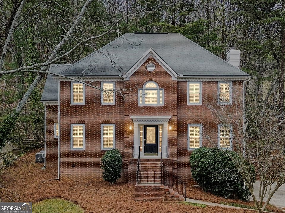 1st image of 4229 N Mountain Rd NE