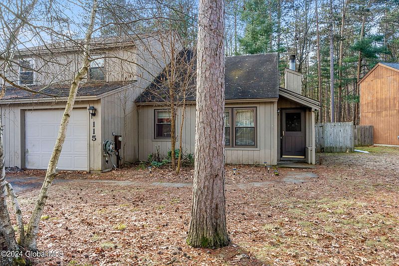 3rd image of 115 Arrow Wood Place