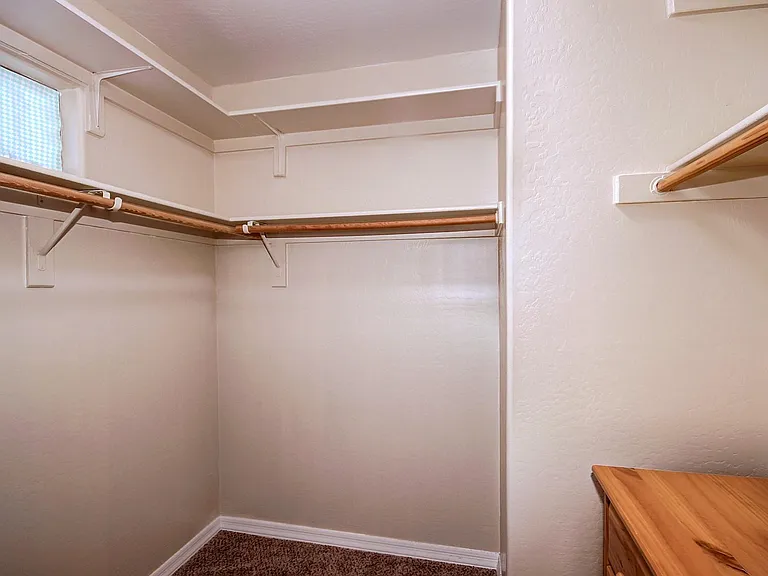 12754 W Desert Mirage Dr — Photo 2