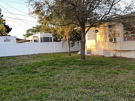 4th image of 7945 SE Fairchild Way
