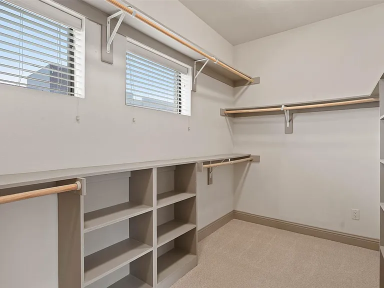 1021 Pavillion St #7 — Photo 3