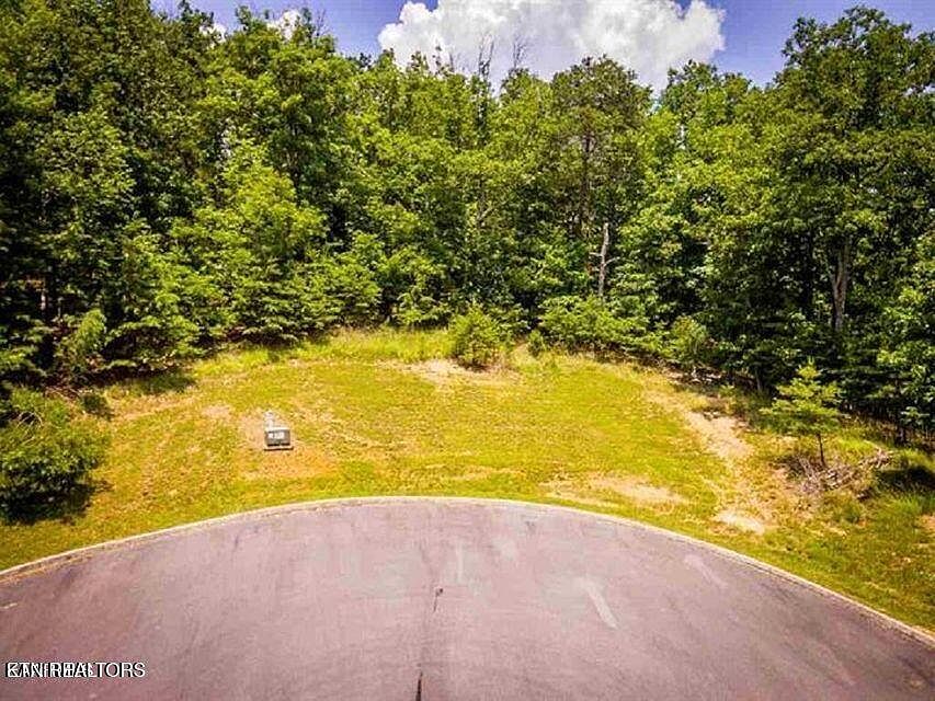 1st image of 8028 Mountain Ridge Dr