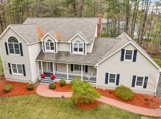 8 Milton Pl, Hollis, NH 03049