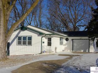 4903 N 61st St, Omaha, NE 68104