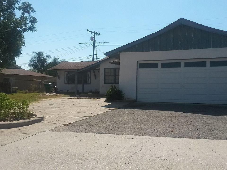 2nd image of 7492 Dunkirk Ave