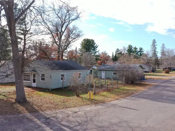 423 N Pine Street, Grantsburg, WI 54840
