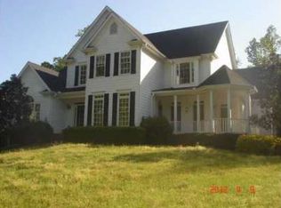 3895 Homestead Ridge Dr, Cumming, GA 30041