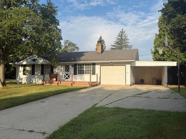 515 N State Rd, Belding, MI 48809