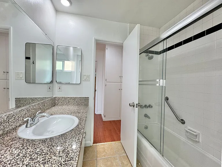 8555 Saturn St — Photo 30
