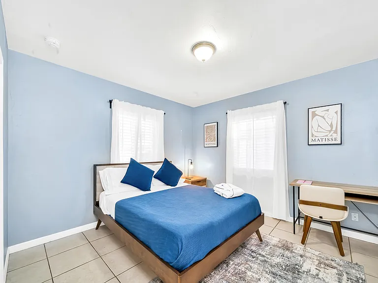 3331 Lake Ave — Photo 10
