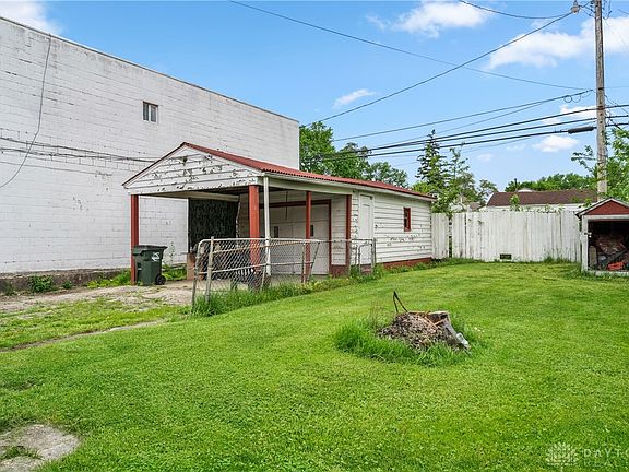 5th image of 5707 W 3rd St