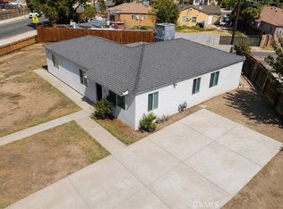 336 T St, Bakersfield, CA 93304