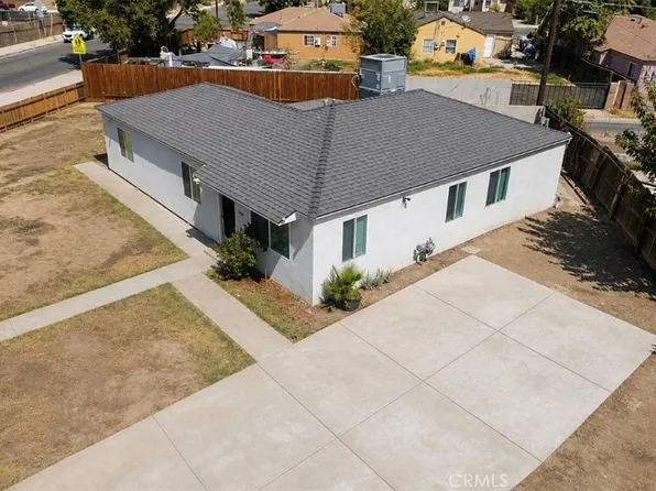 336 T St, Bakersfield, CA 93304