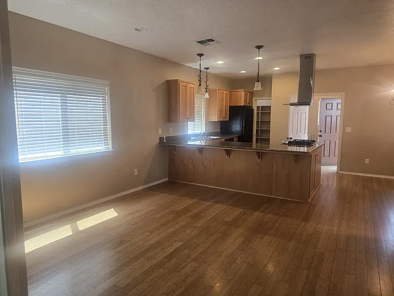 233 Wintersage Cir — Photo 29
