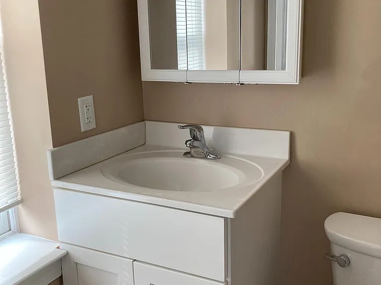 100 N Potomac St #3A — Photo 13