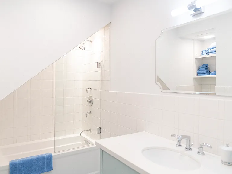 40 Ditch Plains Rd — Photo 12