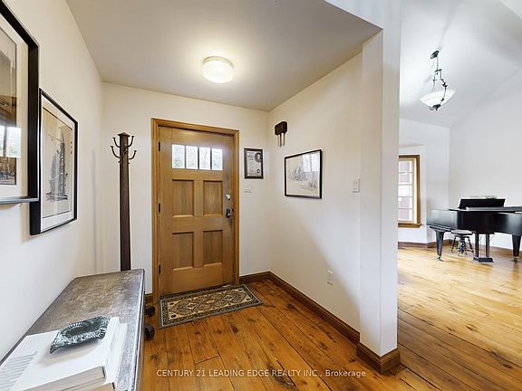 5th image of 26 Church Ln