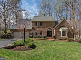 6611 Jill Ct, Mc Lean, VA 22101