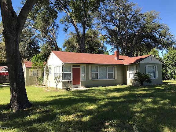3rd image of 5623 Dickson Rd #A