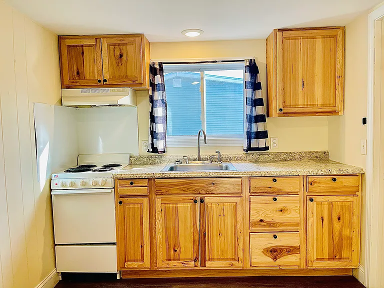 120 Calm Cove Cir — Photo 12