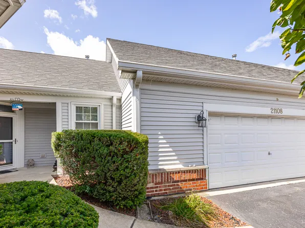 21108 W Cypress Ct, Plainfield, IL 60544