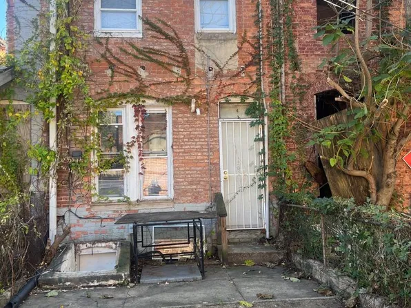 2406 E Hoffman St, Baltimore, MD 21213