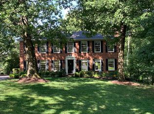 863 Amersham Dr, Saint Louis, MO 63141