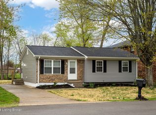6109 Julie Kays Way, Louisville, KY 40258