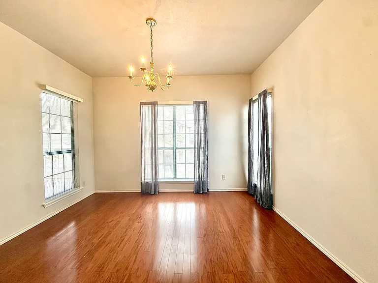 11839 Parliament St #1422 — Photo 6