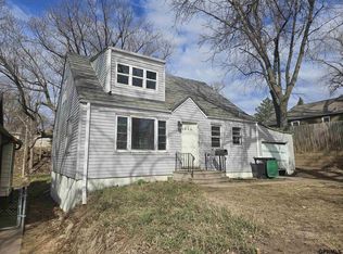 1826 N 48th St, Omaha, NE 68104