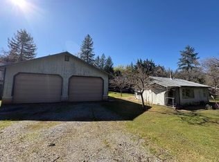 2800 Upper Dorray Rd, Glencoe, CA 95232