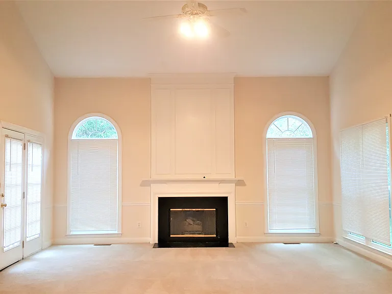 3411 Cottonwood Dr — Photo 10