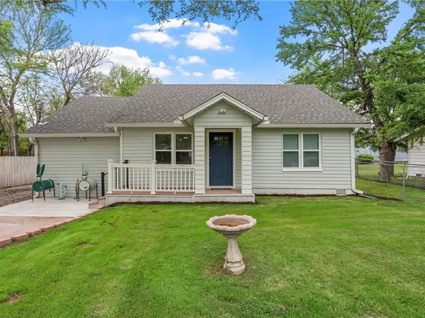 408 E Karels Dr, Robinson, TX 76706