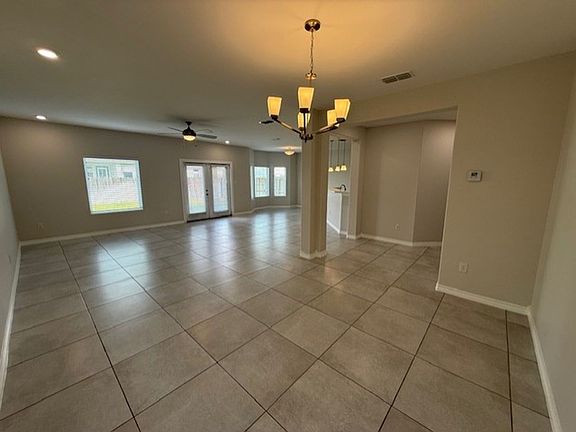 4th image of 1325 Chital Dr