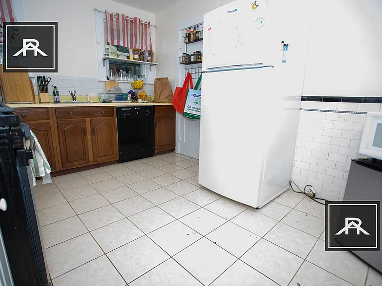 104 Colborne Rd #2 — Photo 2