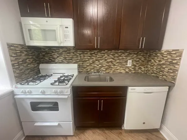 20-38 21st Street image 2 of 9