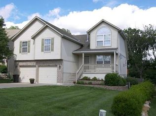 3408 NW Chapman Ct, Blue Springs, MO 64015