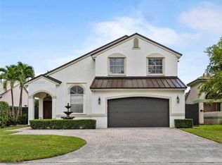 15971 SW 73rd St, Miami, FL 33193