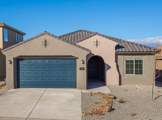 927 Zafiro Rd SE, Rio Rancho, NM 87124