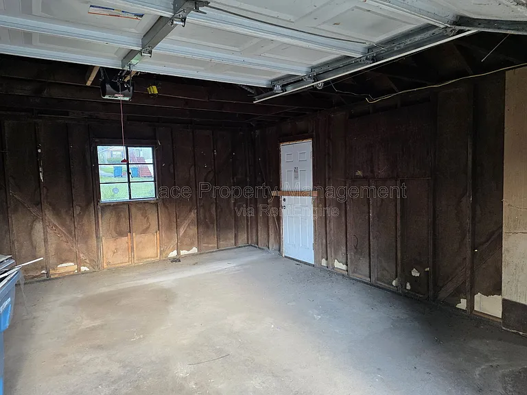 6042 Hancock Ave — Photo 11