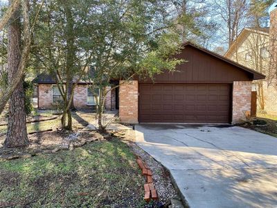 2 N Waxberry Rd, The Woodlands, TX, 77381