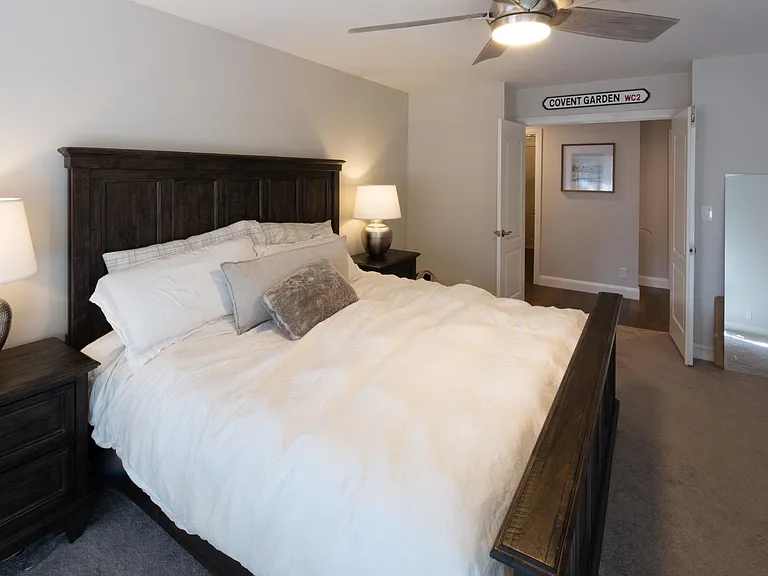 3733 E Bottlebrush Dr — Photo 26