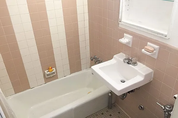 Rented by Compass | media 12