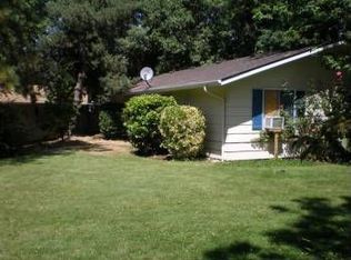 2132 Brittany St, Eugene, OR 97405