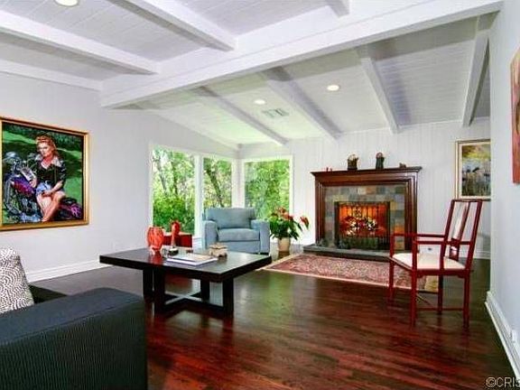 Living room.