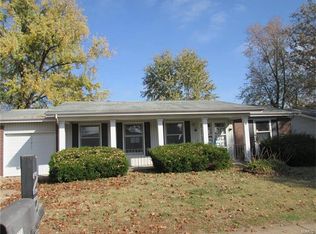 2291 Gold Finch Dr, Florissant, MO 63031