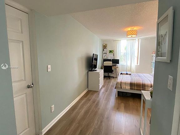 5th image of 1450 SE 3rd Ave APT 203