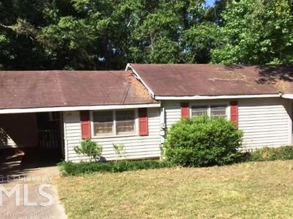 157 Grizzle St, Royston, GA 30662
