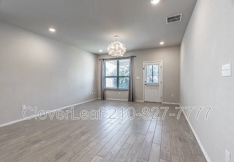 259 Kinsley Way — Photo 13